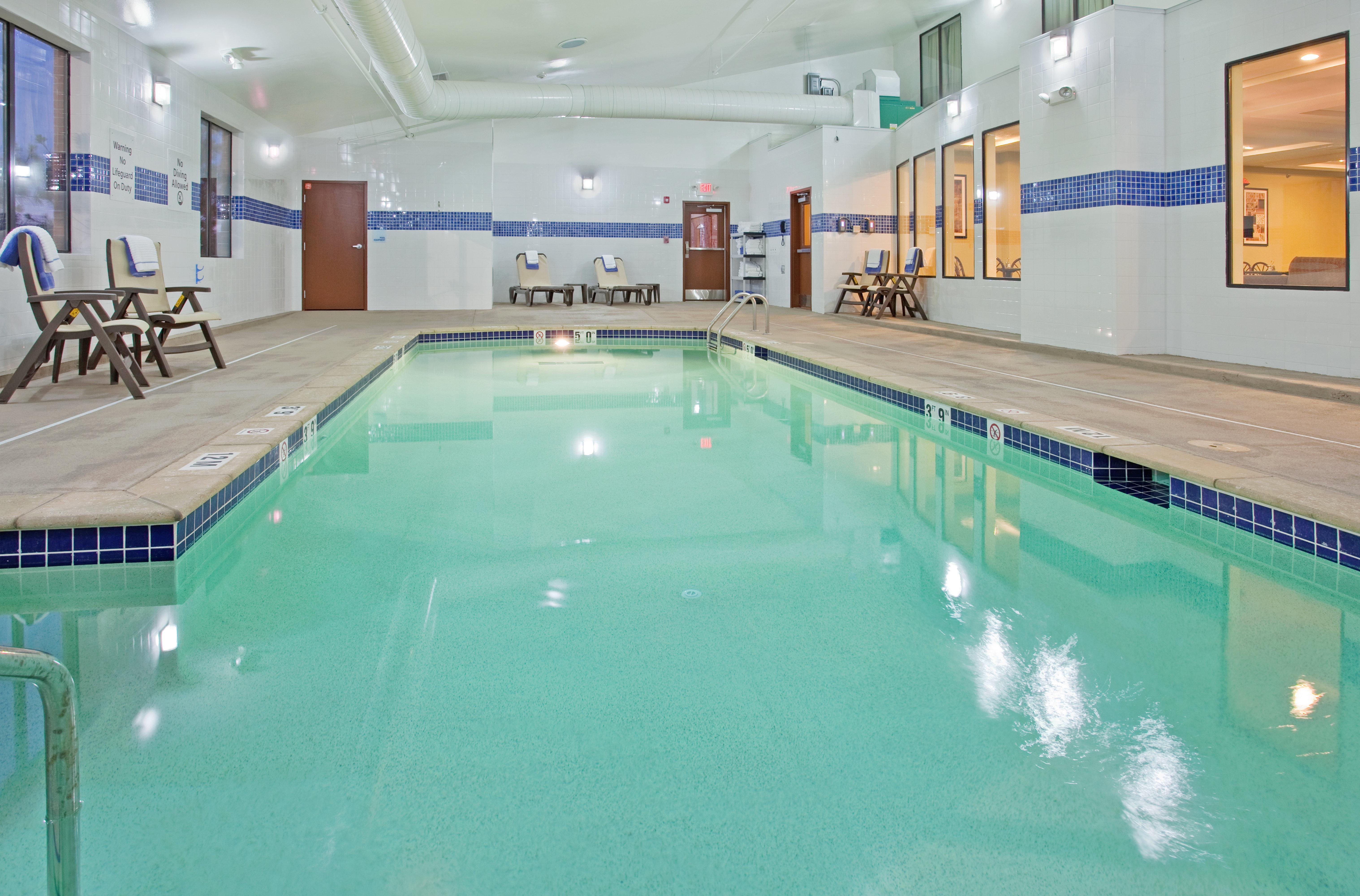 Holiday Inn Express Hotel & Suites St. Charles By Ihg Saint Charles Екстериор снимка