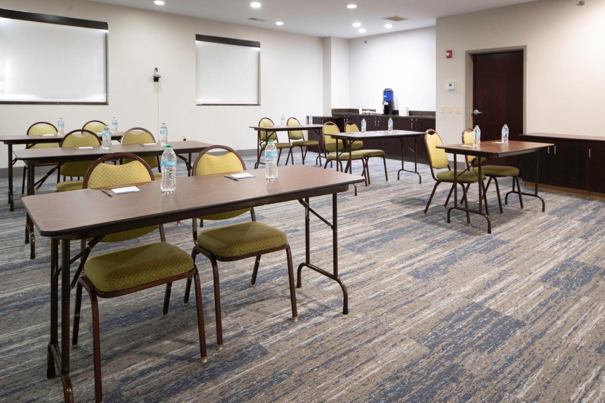 Holiday Inn Express Hotel & Suites St. Charles By Ihg Saint Charles Екстериор снимка